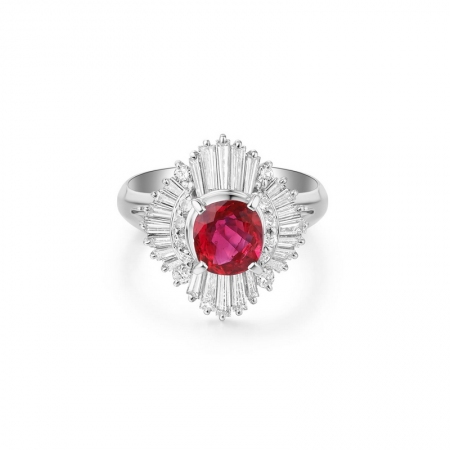 垫形红宝石钻石戒指