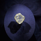 北美最大宝石级钻石原石将在华盛顿展出